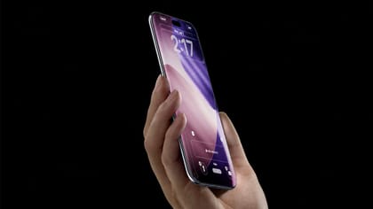 Apple planira 'stakleni' iPhone za 2027. godinu