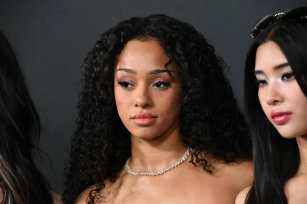 Manon Bannerman u pozitivnim razgovorima dok se neizvesnost oko njenog povratka nastavlja