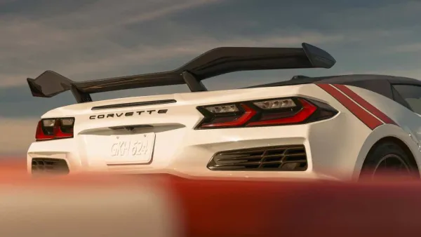 Chevy obustavlja prodaju C8 Corvette zbog kvara