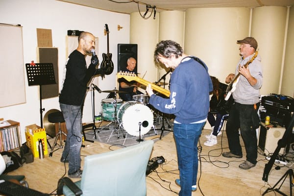 Eddy Current Suppression Ring objavio novi album