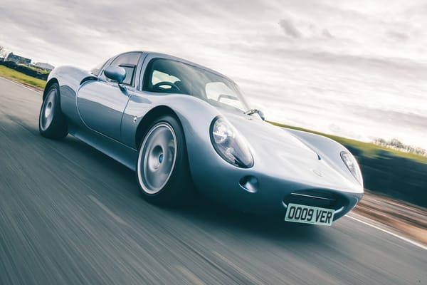 Wells Vertige: Novi britanski sportski automobil težak ispod tone